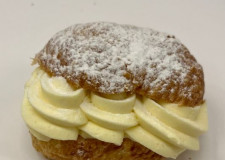 FASTELAVNSBOLLE MED VANILJECREME 