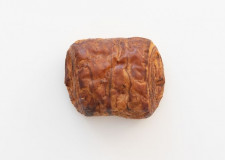 PAIN AU CHOCOLAT